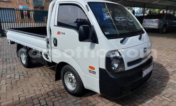 Sayi Na hannu Kia Towner White Mota in Hlotse a Leribe Sayi Na hannu Kia Towner White Mota in Hlotse a Leribe