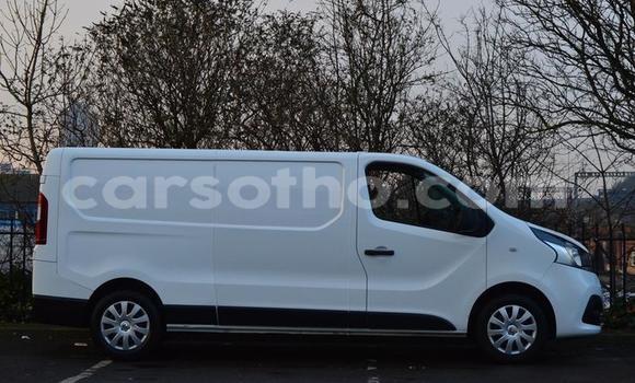 Buy Used Renault Trafic White Truck in Maseru in Maseru Buy Used Renault Trafic White Truck in Maseru in Maseru