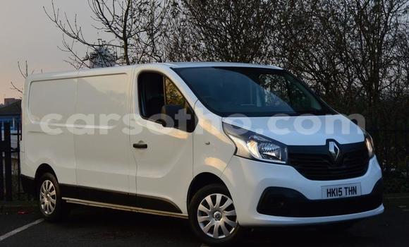 Buy Used Renault Trafic White Truck in Maseru in Maseru Buy Used Renault Trafic White Truck in Maseru in Maseru