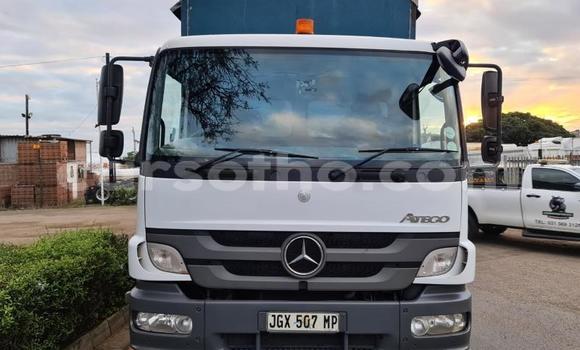 اشتري مستعمل Mercedes‒Benz Truck Other شاحنة في Maseru في Maseru اشتري مستعمل Mercedes‒Benz Truck Other شاحنة في Maseru في Maseru