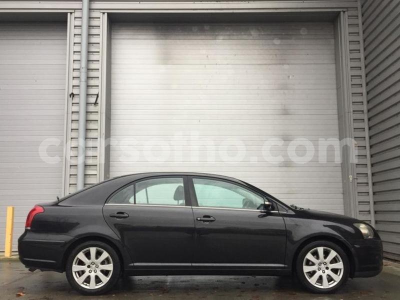 Big with watermark 2008toyotaavensis d 4d 6