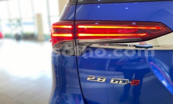 Acheter Occasion Voiture Toyota Fortuner Bleu à Maseru, Maseru Acheter Occasion Voiture Toyota Fortuner Bleu à Maseru, Maseru