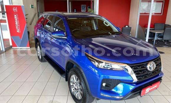 Acheter Occasion Voiture Toyota Fortuner Bleu à Maseru, Maseru Acheter Occasion Voiture Toyota Fortuner Bleu à Maseru, Maseru