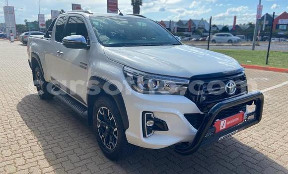 Acheter Occasion Voiture Toyota Hilux Blanc à Maseru, Maseru Acheter Occasion Voiture Toyota Hilux Blanc à Maseru, Maseru