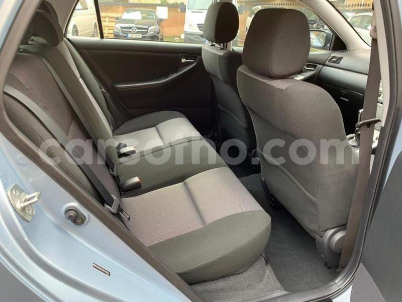 Big with watermark 2005toyotacorolla 9