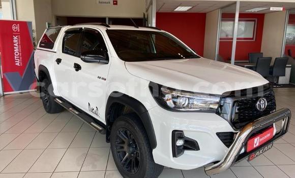 Acheter Occasion Voiture Toyota Hilux Blanc à Maseru, Maseru Acheter Occasion Voiture Toyota Hilux Blanc à Maseru, Maseru