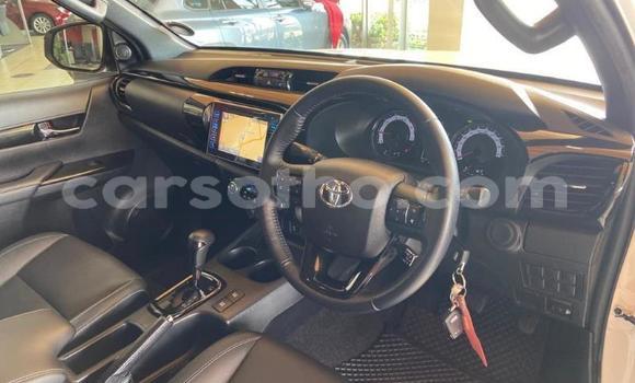 Acheter Occasion Voiture Toyota Hilux Blanc à Maseru, Maseru Acheter Occasion Voiture Toyota Hilux Blanc à Maseru, Maseru