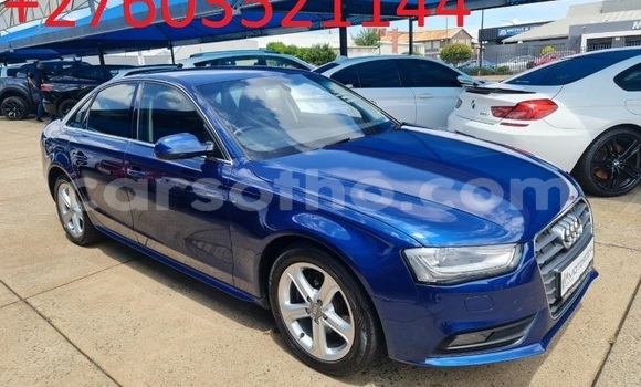 Sayi Na hannu Audi A4 Blue Mota in Maseru a Maseru Sayi Na hannu Audi A4 Blue Mota in Maseru a Maseru