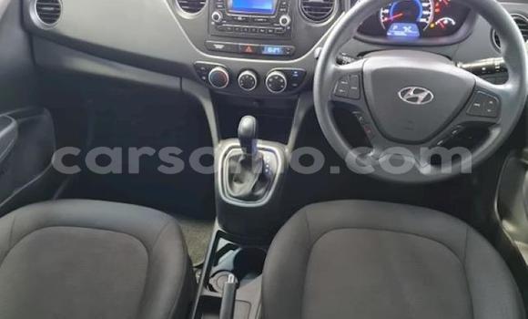 Sayi Na hannu Hyundai i10 Blue Mota in Maseru a Maseru Sayi Na hannu Hyundai i10 Blue Mota in Maseru a Maseru