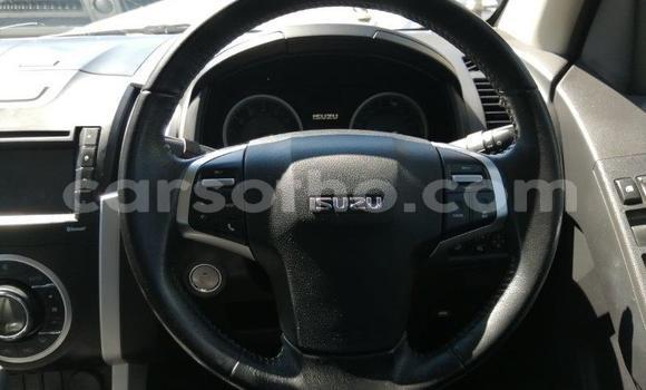 Sayi Na hannu Isuzu KB White Mota in Maseru a Maseru Sayi Na hannu Isuzu KB White Mota in Maseru a Maseru