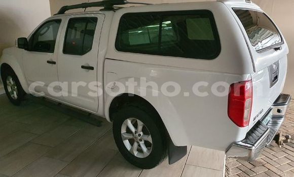 Acheter Occasion Voiture Nissan Navara Blanc à Maseru, Maseru Acheter Occasion Voiture Nissan Navara Blanc à Maseru, Maseru