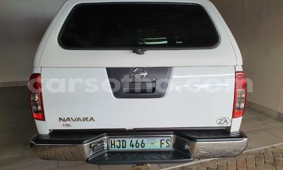 Acheter Occasion Voiture Nissan Navara Blanc à Maseru, Maseru Acheter Occasion Voiture Nissan Navara Blanc à Maseru, Maseru