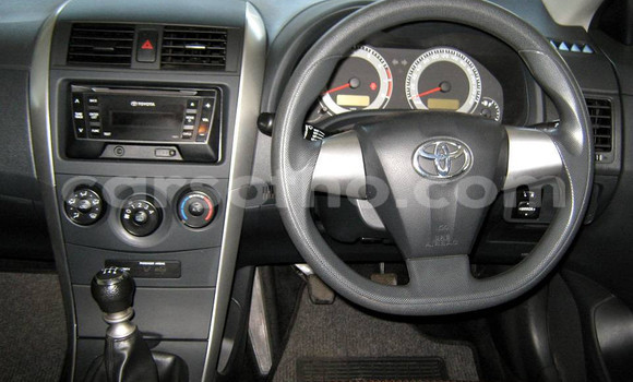 Sayi Na hannu Toyota Corolla White Mota in Maseru a Maseru Sayi Na hannu Toyota Corolla White Mota in Maseru a Maseru