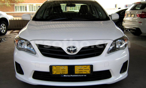 Sayi Na hannu Toyota Corolla White Mota in Maseru a Maseru Sayi Na hannu Toyota Corolla White Mota in Maseru a Maseru