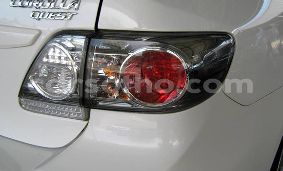 Sayi Na hannu Toyota Corolla White Mota in Maseru a Maseru Sayi Na hannu Toyota Corolla White Mota in Maseru a Maseru