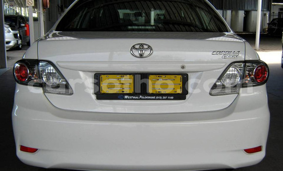 Sayi Na hannu Toyota Corolla White Mota in Maseru a Maseru Sayi Na hannu Toyota Corolla White Mota in Maseru a Maseru