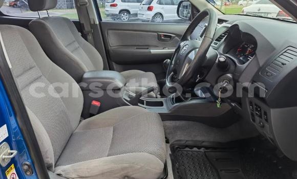 Buy Used Toyota Hilux Blue Car in Maseru in Maseru Buy Used Toyota Hilux Blue Car in Maseru in Maseru