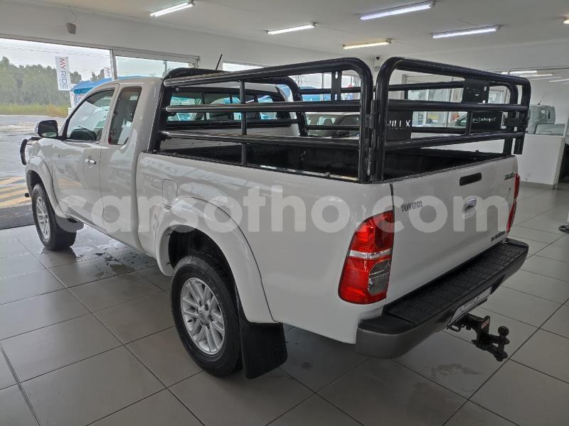 Big with watermark toyota hilux maseru maseru 24401