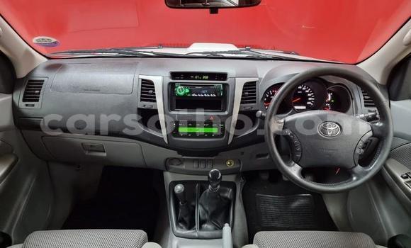 Acheter Occasion Voiture Toyota Hilux Blanc à Maseru, Maseru Acheter Occasion Voiture Toyota Hilux Blanc à Maseru, Maseru