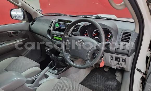 Acheter Occasion Voiture Toyota Hilux Blanc à Maseru, Maseru Acheter Occasion Voiture Toyota Hilux Blanc à Maseru, Maseru