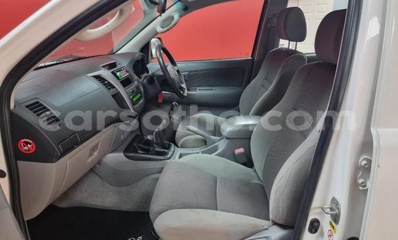 Acheter Occasion Voiture Toyota Hilux Blanc à Maseru, Maseru Acheter Occasion Voiture Toyota Hilux Blanc à Maseru, Maseru