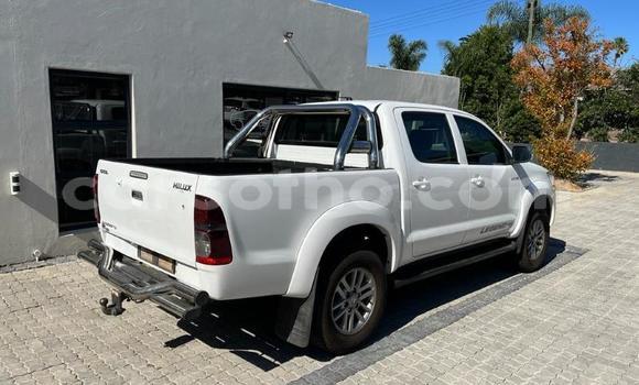 اشتري مستعمل Toyota Hilux White سيارة في Maseru في Maseru اشتري مستعمل Toyota Hilux White سيارة في Maseru في Maseru