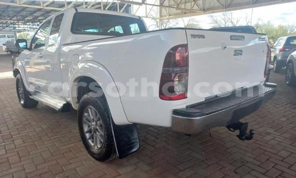 Buy Used Toyota Hilux White Car in Maseru in Maseru Buy Used Toyota Hilux White Car in Maseru in Maseru