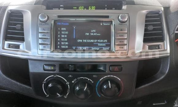 Buy Used Toyota Hilux White Car in Maseru in Maseru Buy Used Toyota Hilux White Car in Maseru in Maseru