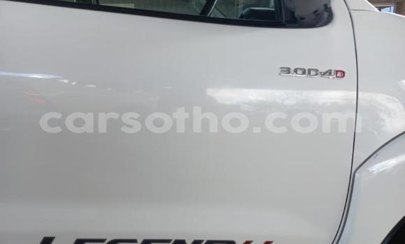 Buy Used Toyota Hilux White Car in Maseru in Maseru Buy Used Toyota Hilux White Car in Maseru in Maseru
