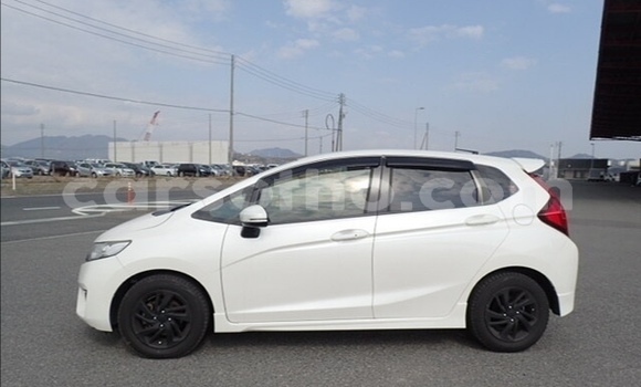 Acheter Occasion Voiture Honda FIT Blanc à Maseru, Maseru Acheter Occasion Voiture Honda FIT Blanc à Maseru, Maseru