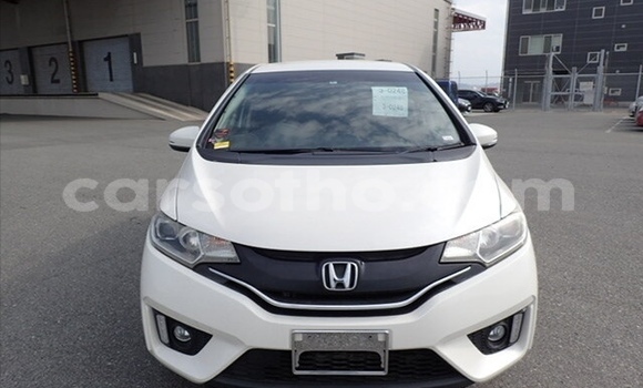 Acheter Occasion Voiture Honda FIT Blanc à Maseru, Maseru Acheter Occasion Voiture Honda FIT Blanc à Maseru, Maseru