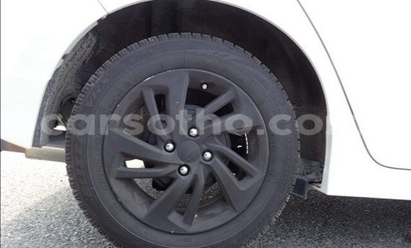 Acheter Occasion Voiture Honda FIT Blanc à Maseru, Maseru Acheter Occasion Voiture Honda FIT Blanc à Maseru, Maseru