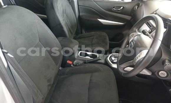 Acheter Occasion Voiture Nissan Navara Gris à Maseru, Maseru Acheter Occasion Voiture Nissan Navara Gris à Maseru, Maseru
