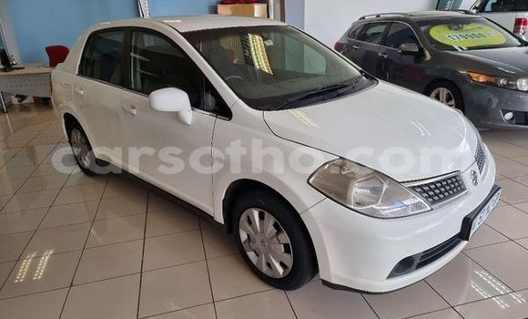 اشتري مستعمل Nissan Tiida White سيارة في Maseru في Maseru اشتري مستعمل Nissan Tiida White سيارة في Maseru في Maseru