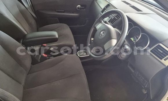 اشتري مستعمل Nissan Tiida White سيارة في Maseru في Maseru اشتري مستعمل Nissan Tiida White سيارة في Maseru في Maseru