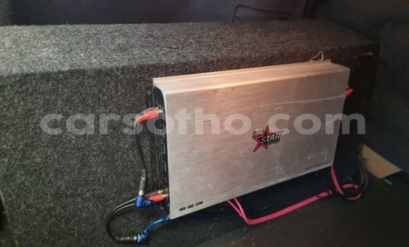 اشتري مستعمل Nissan Tiida White سيارة في Maseru في Maseru اشتري مستعمل Nissan Tiida White سيارة في Maseru في Maseru