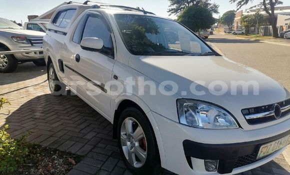 Buy Used Opel Corsa White Car in Maseru in Maseru Buy Used Opel Corsa White Car in Maseru in Maseru