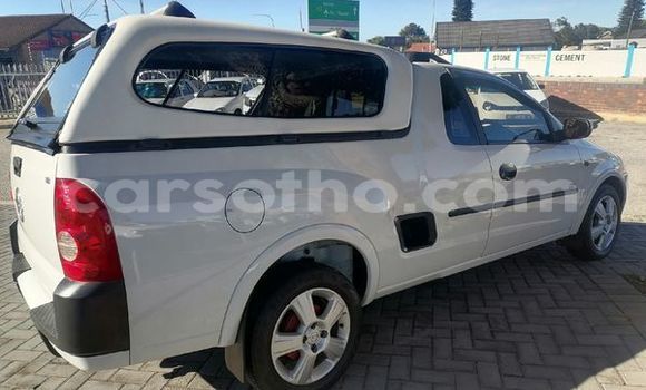 Buy Used Opel Corsa White Car in Maseru in Maseru Buy Used Opel Corsa White Car in Maseru in Maseru
