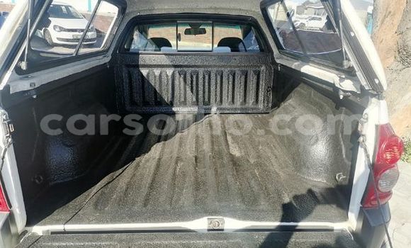 Buy Used Opel Corsa White Car in Maseru in Maseru Buy Used Opel Corsa White Car in Maseru in Maseru