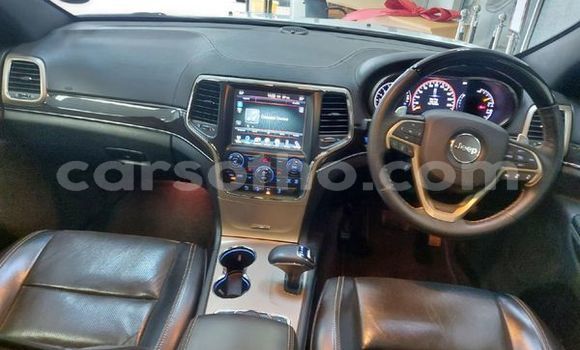 Acheter Occasion Voiture Jeep Cherokee Blanc à Maseru, Maseru Acheter Occasion Voiture Jeep Cherokee Blanc à Maseru, Maseru