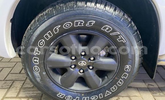 اشتري مستعمل Toyota Hilux White سيارة في Maseru في Maseru اشتري مستعمل Toyota Hilux White سيارة في Maseru في Maseru