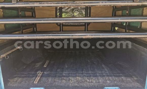 اشتري مستعمل Toyota Hilux Blue سيارة في Maseru في Maseru اشتري مستعمل Toyota Hilux Blue سيارة في Maseru في Maseru