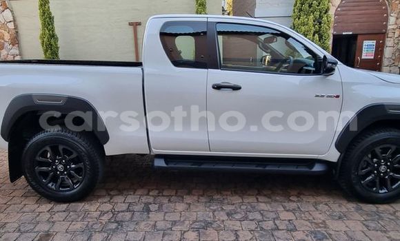 Acheter Occasion Voiture Toyota Hilux Blanc à Maseru, Maseru Acheter Occasion Voiture Toyota Hilux Blanc à Maseru, Maseru