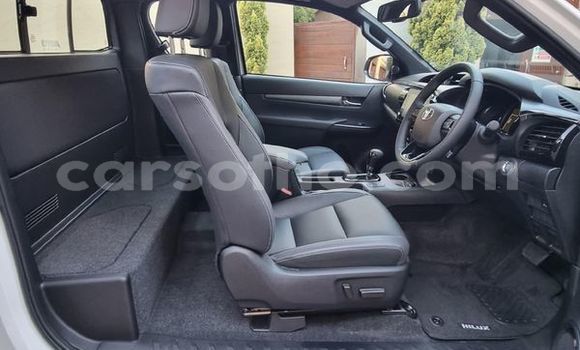 Acheter Occasion Voiture Toyota Hilux Blanc à Maseru, Maseru Acheter Occasion Voiture Toyota Hilux Blanc à Maseru, Maseru