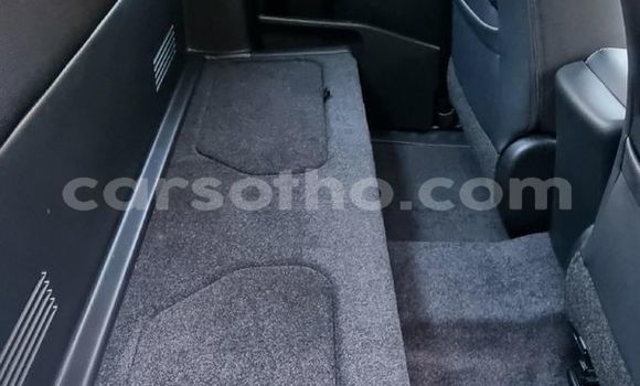 Acheter Occasion Voiture Toyota Hilux Blanc à Maseru, Maseru Acheter Occasion Voiture Toyota Hilux Blanc à Maseru, Maseru