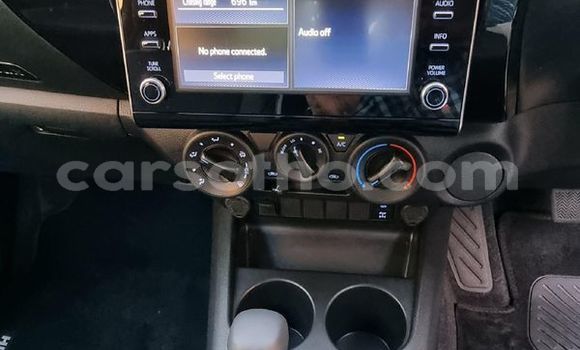 Acheter Occasion Voiture Toyota Hilux Blanc à Maseru, Maseru Acheter Occasion Voiture Toyota Hilux Blanc à Maseru, Maseru