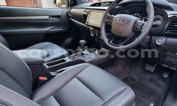 Acheter Occasion Voiture Toyota Hilux Blanc à Maseru, Maseru Acheter Occasion Voiture Toyota Hilux Blanc à Maseru, Maseru