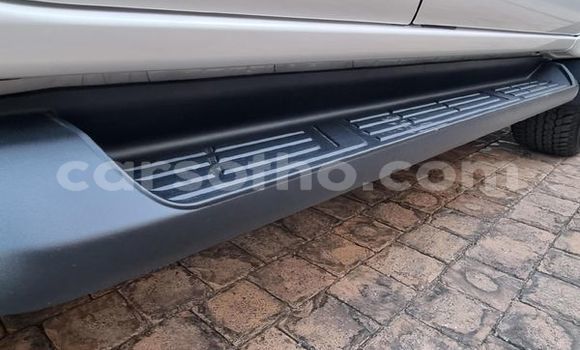 Acheter Occasion Voiture Toyota Hilux Blanc à Maseru, Maseru Acheter Occasion Voiture Toyota Hilux Blanc à Maseru, Maseru