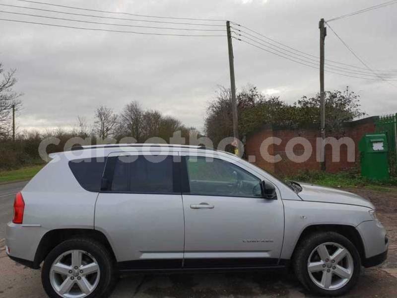 Big with watermark 2011jeepcompass