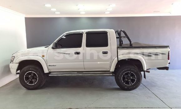 Acheter Occasion Voiture Toyota Hilux Blanc à Maseru, Maseru Acheter Occasion Voiture Toyota Hilux Blanc à Maseru, Maseru